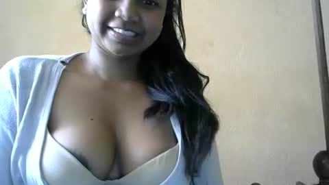 stellah online show from 15, 9, 2025