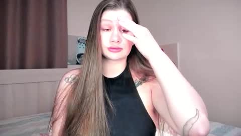 Elena online show from 8, 2, 2026