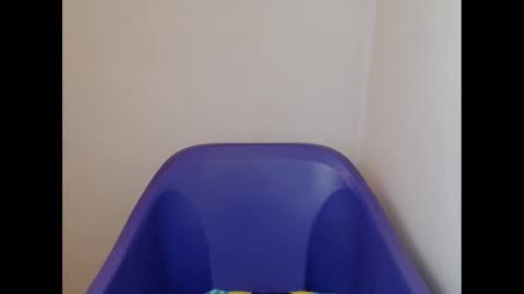juicyxpink online show from 25, 1, 2025