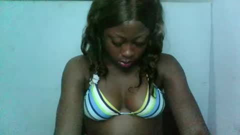 Snapshot of juicyyxboobs chatting on 6, 5, 2026 juicyyxboobs online show from 6, 5, 2026