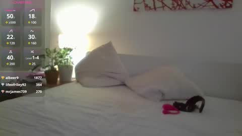 Snapshot of jujubaeu chatting on 2, 1, 2025 Juju online show from 2, 1, 2025