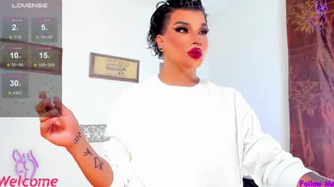 Snapshot of jujubee_lander chatting on 21, 11, 2025 Jujubee online show from 21, 11, 2025