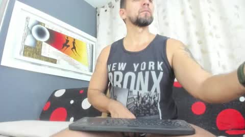 Snapshot of juleslake2 chatting on 24, 4, 2026 juleslake2 online show from 24, 4, 2026