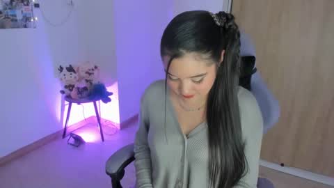 juli_santos_22 online show from 26, 9, 2025