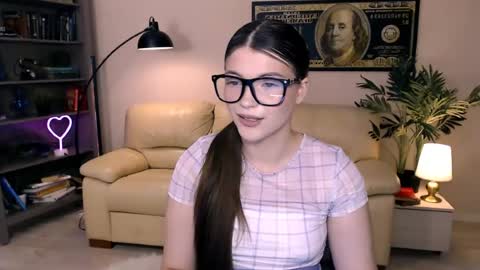 julia485262 online show from 7, 6, 2026