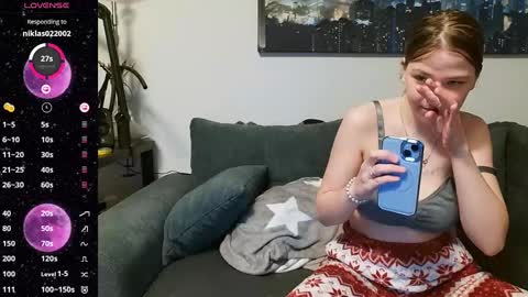 julia_official online show from 3, 3, 2025