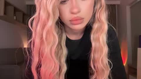 Snapshot of julia_rle chatting on 15, 10, 2025 Julia R Le online show from 15, 10, 2025