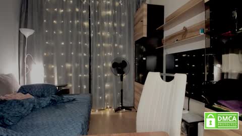 Snapshot of julia_t_mog chatting on 23, 10, 2025 julia_t_mog online show from 23, 10, 2025