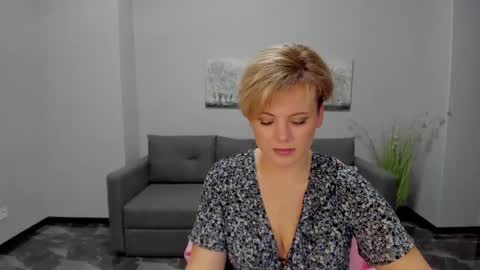 Julia online show from 28, 1, 2025