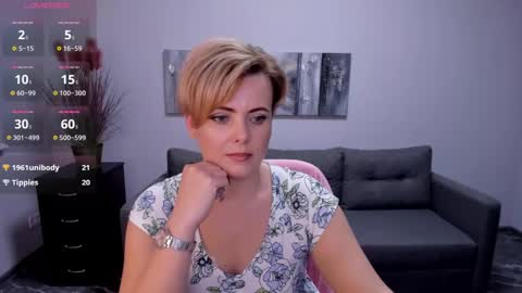 Julia online show from 31, 1, 2025