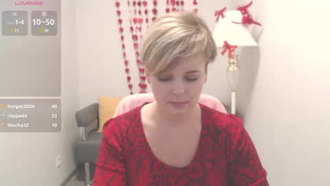 Julia online show from 10, 2, 2025