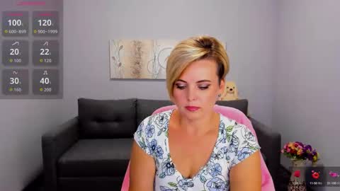 Julia online show from 9, 9, 2025