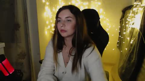 juliagraceof online show from 20, 3, 2026