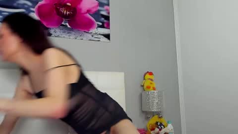 Snapshot of juliahunts chatting on 21, 11, 2025 JuliaHunt online show from 21, 11, 2025