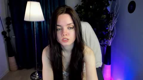 juliamoss online show from 5, 2, 2026