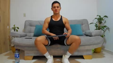 Snapshot of julian_wallace chatting on 7, 12, 2024 julian_wallace online show from 7, 12, 2024