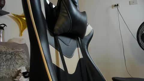 Snapshot of julian_wallace chatting on 17, 9, 2025 julian_wallace online show from 17, 9, 2025