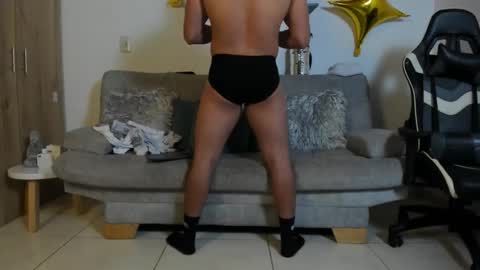 Snapshot of julian_wallace chatting on 19, 9, 2025 julian_wallace online show from 19, 9, 2025