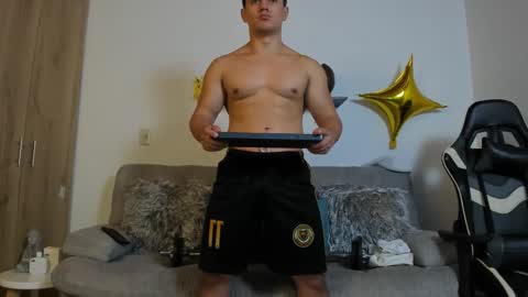 Snapshot of julian_wallace chatting on 23, 9, 2025 julian_wallace online show from 23, 9, 2025