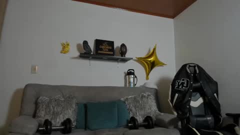 Snapshot of julian_wallace chatting on 15, 10, 2025 julian_wallace online show from 15, 10, 2025