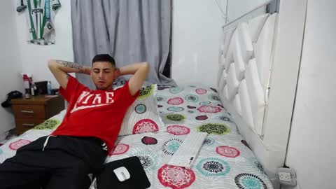 Snapshot of juliana_ls chatting on 10, 12, 2024 Juliana online show from 10, 12, 2024