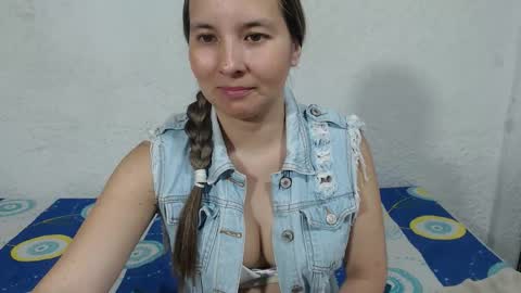 Snapshot of juliana_soto1 chatting on 17, 9, 2025 Juli online show from 17, 9, 2025