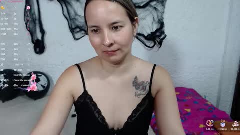 Snapshot of juliana_soto1 chatting on 11, 10, 2025 Juli online show from 11, 10, 2025