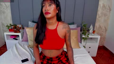 juli online show from 20, 10, 2025