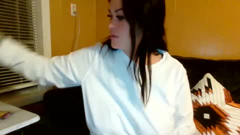 Snapshot of julianaxxxrose chatting on 2, 12, 2024 Texas Mamasita online show from 2, 12, 2024