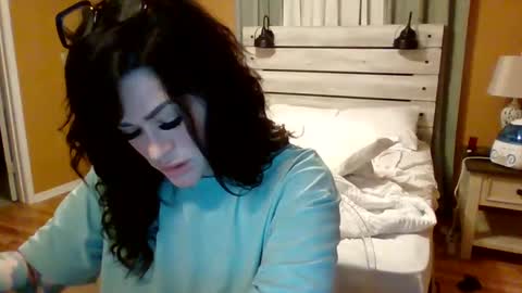 Snapshot of julianaxxxrose chatting on 3, 3, 2025 Texas Mamasita online show from 3, 3, 2025
