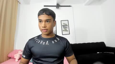 Snapshot of juliannmattius chatting on 6, 10, 2025 Juliann online show from 6, 10, 2025