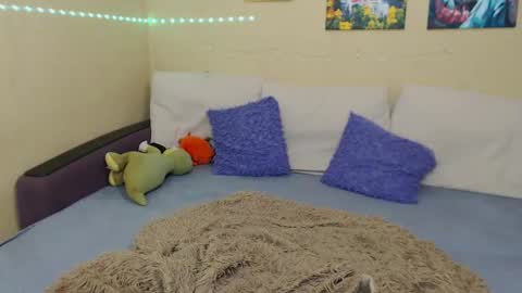 Jul online show from 22, 1, 2025