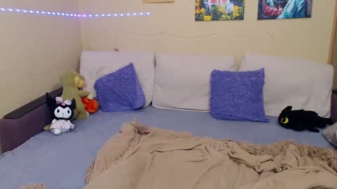 Jul online show from 11, 2, 2025