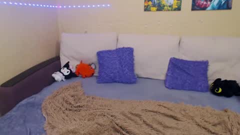 Jul online show from 19, 2, 2025