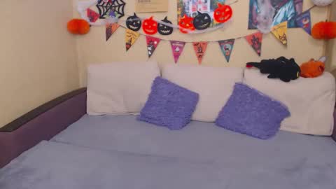 Jul online show from 26, 10, 2025