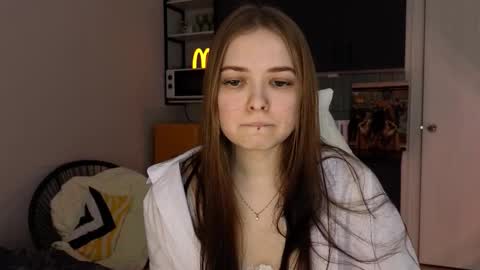 Snapshot of julidropp chatting on 27, 11, 2025 julidropp online show from 27, 11, 2025