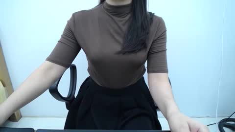 Snapshot of julie9x chatting on 25, 10, 2025 julie9x online show from 25, 10, 2025