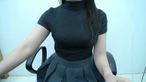 Snapshot of julie9x chatting on 24, 11, 2025 julie9x online show from 24, 11, 2025