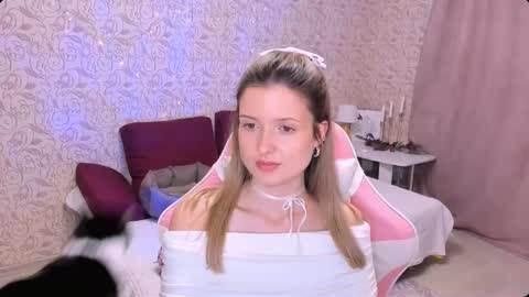 Julie online show from 27, 1, 2025