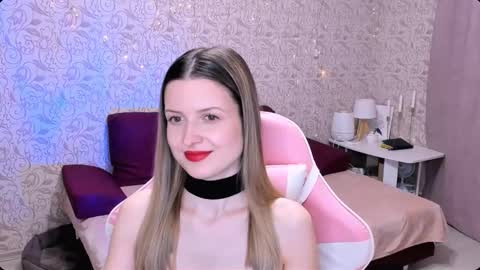 Julie online show from 6, 3, 2025