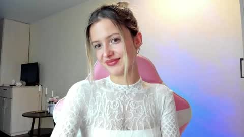 Julie online show from 3, 10, 2025