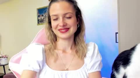 Julie online show from 10, 10, 2025