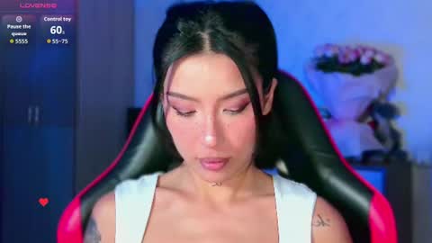 julie_turner_ online show from 30, 6, 2026