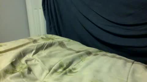 Snapshot of julienlongg chatting on 17, 1, 2025 Julien online show from 17, 1, 2025