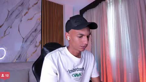 Julien online show from 7, 11, 2025