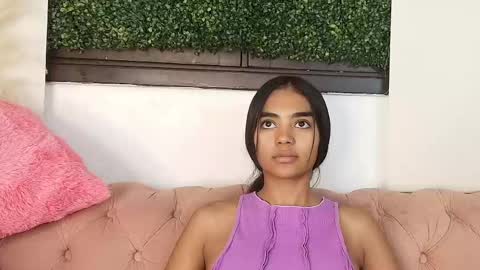 Snapshot of julieta_aguilar chatting on 12, 4, 2026 Juli online show from 12, 4, 2026