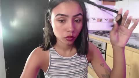 Snapshot of julieta_fn chatting on 22, 5, 2026 julieta_fn online show from 22, 5, 2026
