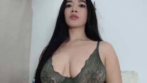 julieta_g online show from 21, 1, 2025