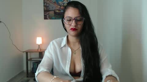Snapshot of julieta_r0ssi chatting on 14, 12, 2025 Julieta r0ssi online show from 14, 12, 2025