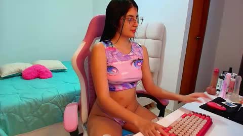 julieta_rose19 online show from 14, 11, 2025
